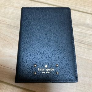 kate spade NEW YORK passport holder and wallet NWOT.